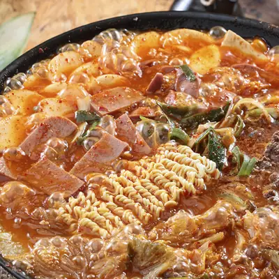 의정부 맛집 한양 부대찌개 칼칼한 부대찌개 2인분 세트 캠핑음식